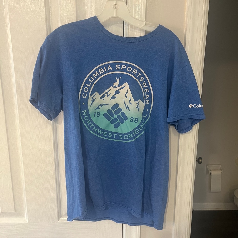 Men’s Columbia T shirt